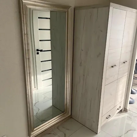 Privatunterkunft Luxusny Vah